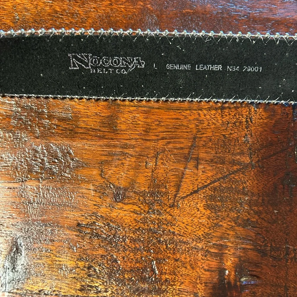 NOCONA BELT CO LARGE Black and Silver Peace Sign Belt - Picture 3 of 6